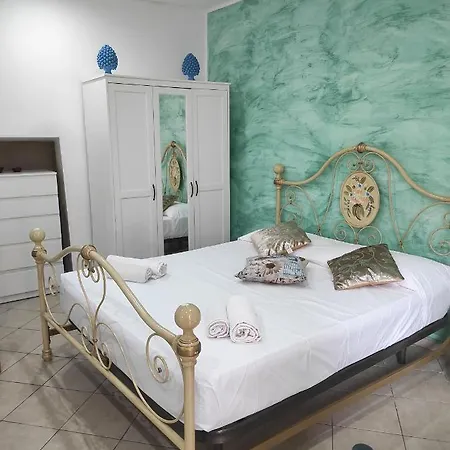 Valenti Bed & Breakfast *